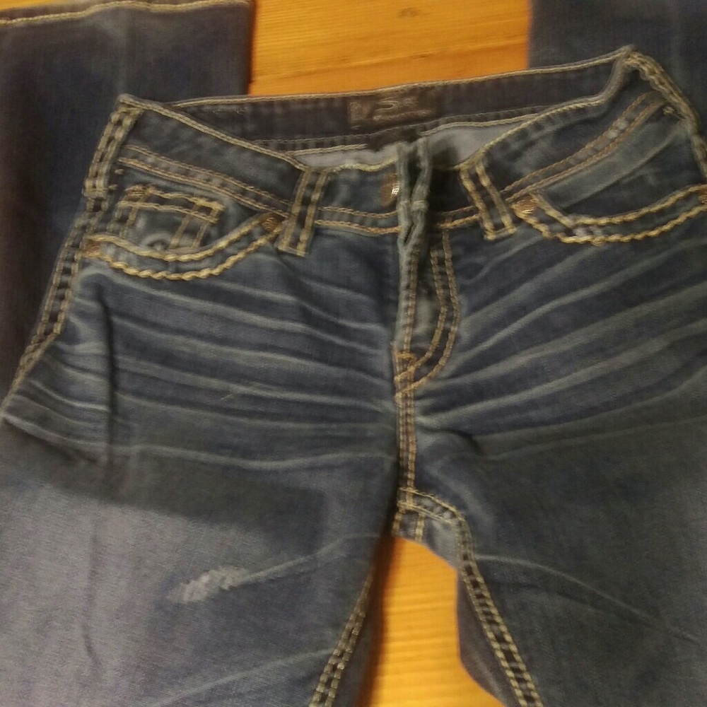 Jeans
